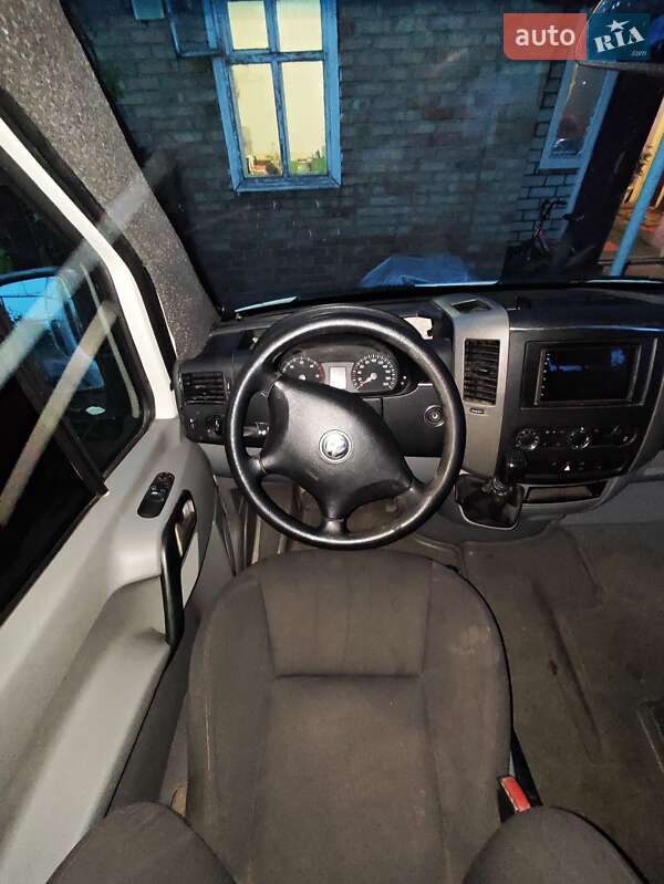 Мінівен Volkswagen Transporter 2008 в Марганці