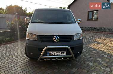 Минивэн Volkswagen Transporter 2005 в 