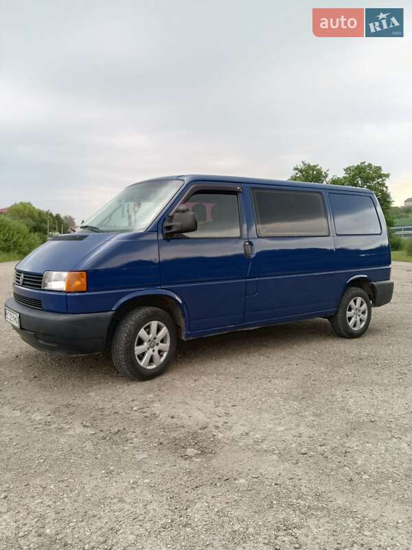 Минивэн Volkswagen Transporter 2000 в 