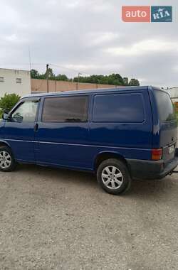 Минивэн Volkswagen Transporter 2000 в 