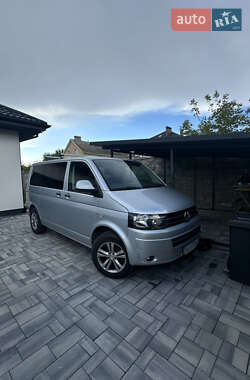 Минивэн Volkswagen Transporter 2011 в Ровно