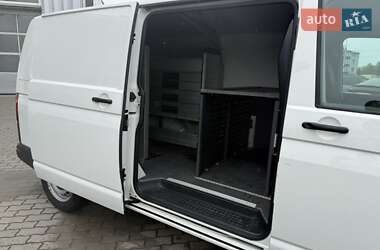 Грузовой фургон Volkswagen Transporter 2021 в 