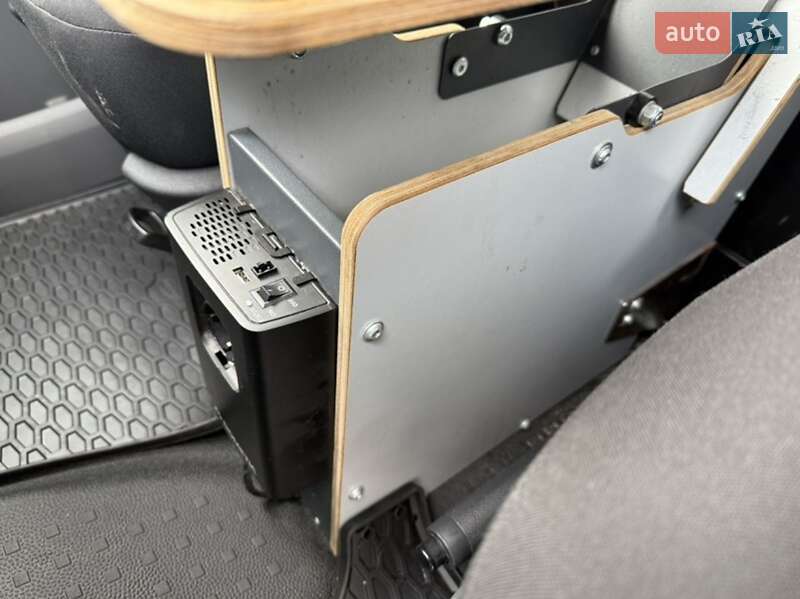 Грузовой фургон Volkswagen Transporter 2021 в Хмельницком