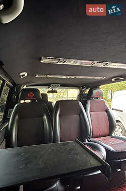 Минивэн Volkswagen Transporter 2005 в 