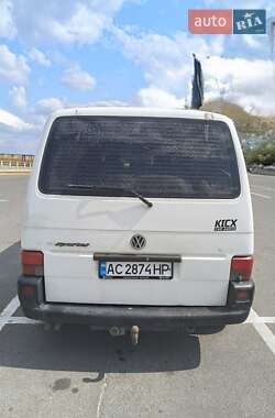 Мінівен Volkswagen Transporter 2001 в 