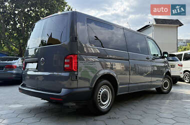 Минивэн Volkswagen Transporter 2018 в 