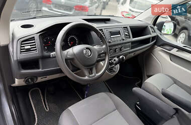Минивэн Volkswagen Transporter 2018 в 