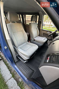 Минивэн Volkswagen Transporter 2005 в 