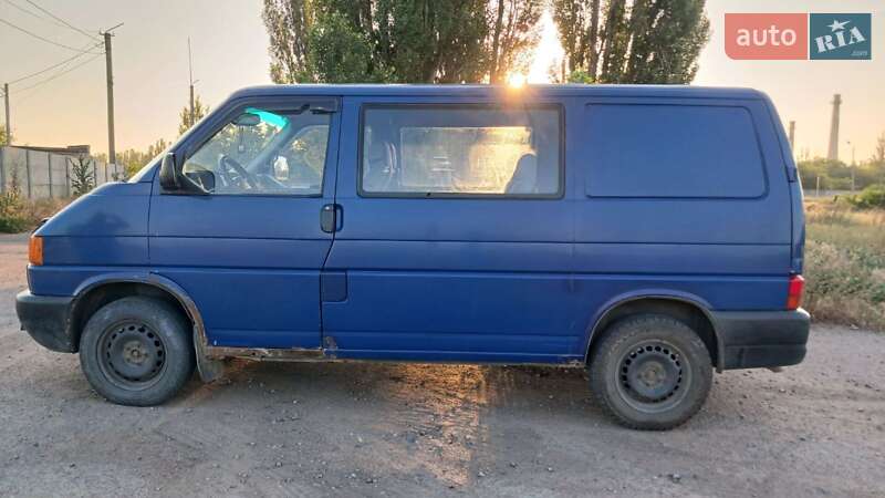 Минивэн Volkswagen Transporter 1999 в Белгороде-Днестровском фото 9 Минивэн Volkswagen Transporter 1999 в Белгороде-Днестровском