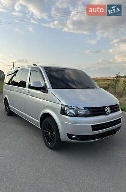 Мінівен Volkswagen Transporter 2011 в 