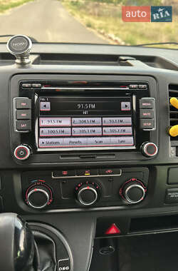 Мінівен Volkswagen Transporter 2011 в 