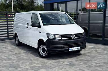 Вантажний фургон Volkswagen Transporter 2016 в Рівному