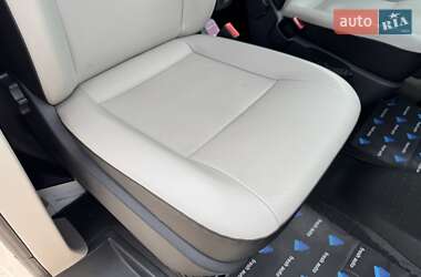 Грузовой фургон Volkswagen Transporter 2016 в 