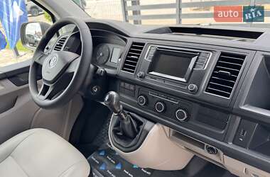 Грузовой фургон Volkswagen Transporter 2016 в 
