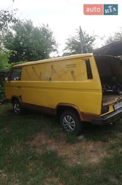 Грузовой фургон Volkswagen Transporter 1987 в 