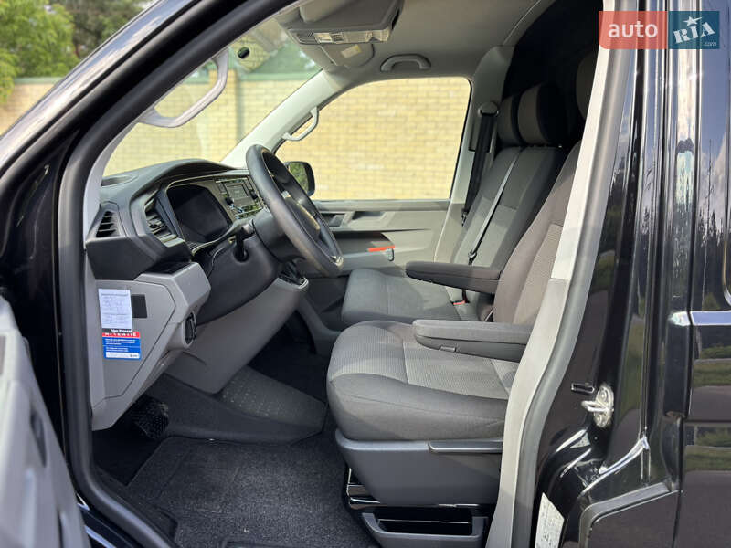 Грузопассажирский фургон Volkswagen Transporter 2021 в Киеве