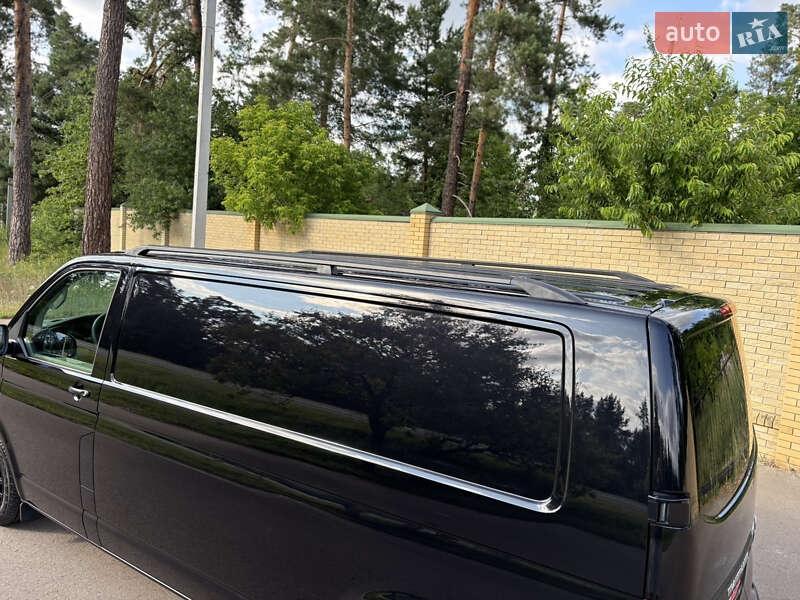Грузопассажирский фургон Volkswagen Transporter 2021 в Киеве