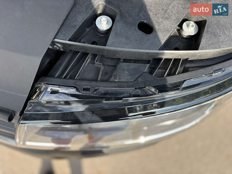 Грузопассажирский фургон Volkswagen Transporter 2021 в Киеве