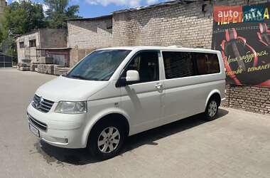 Минивэн Volkswagen Transporter 2009 в 