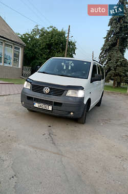 Минивэн Volkswagen Transporter 2005 в 