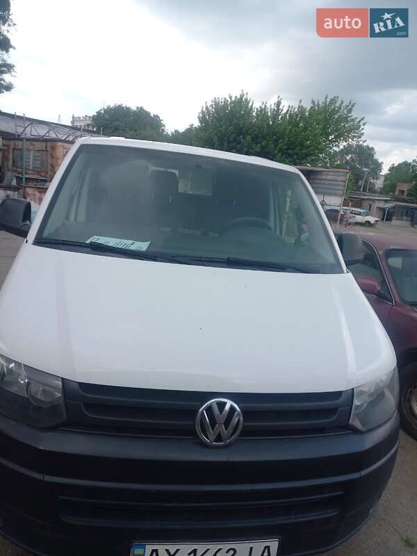 Грузовой фургон Volkswagen Transporter 2014 в 