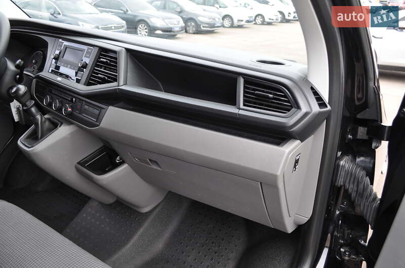 Вантажний фургон Volkswagen Transporter 2020 в Києві