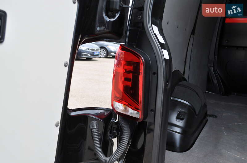 Вантажний фургон Volkswagen Transporter 2020 в Києві