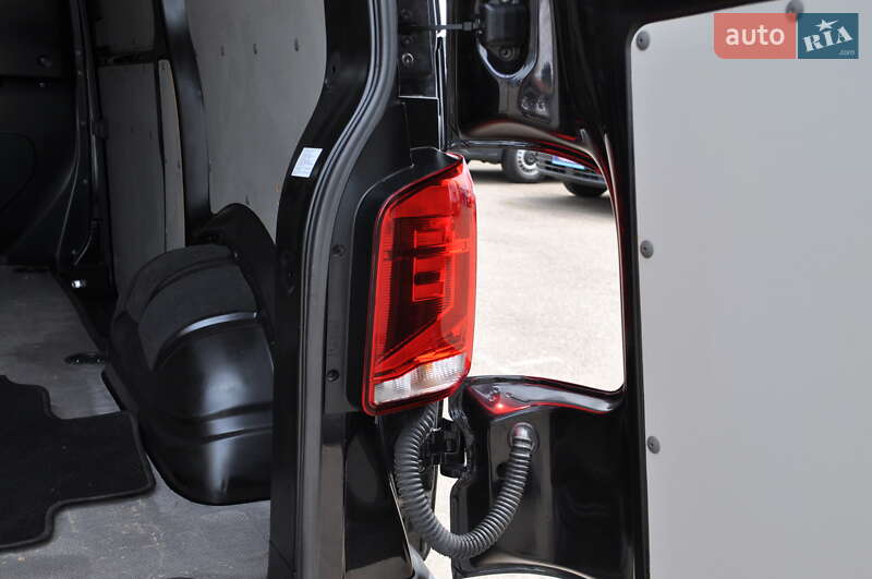 Вантажний фургон Volkswagen Transporter 2020 в Києві