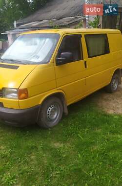 Минивэн Volkswagen Transporter 2000 в 