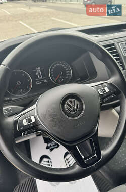 Минивэн Volkswagen Transporter 2018 в 