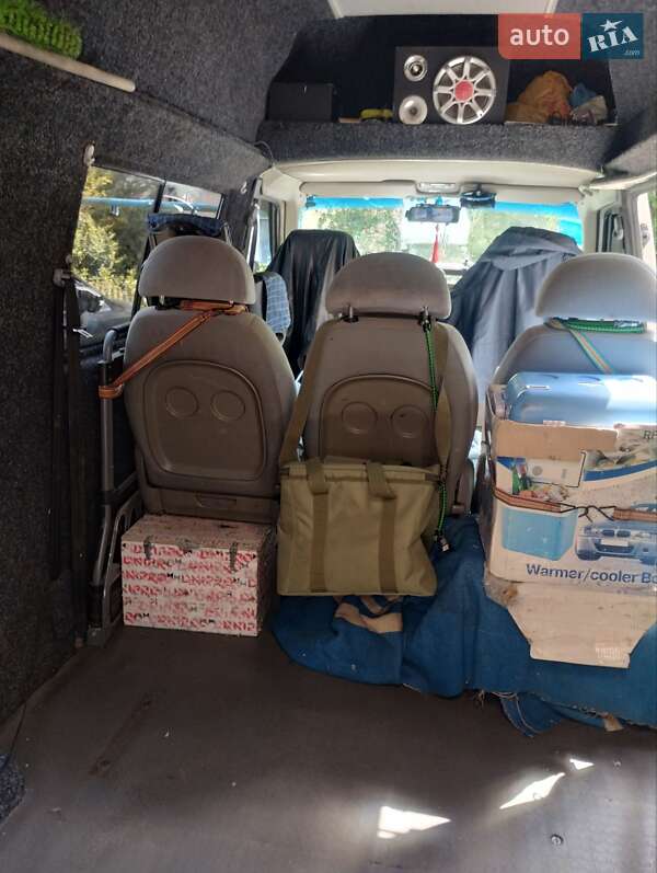 Мінівен Volkswagen Transporter 2000 в Львові