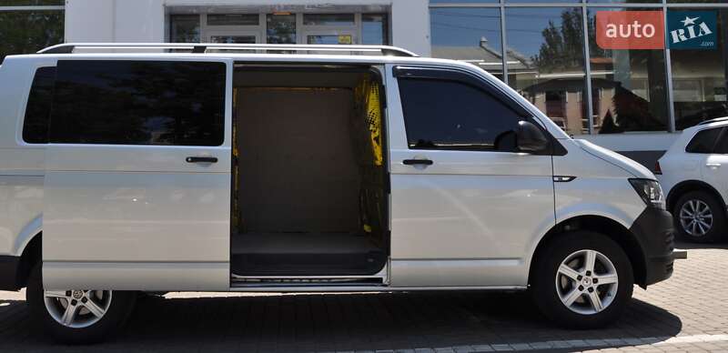 Грузовой фургон Volkswagen Transporter 2015 в Одессе