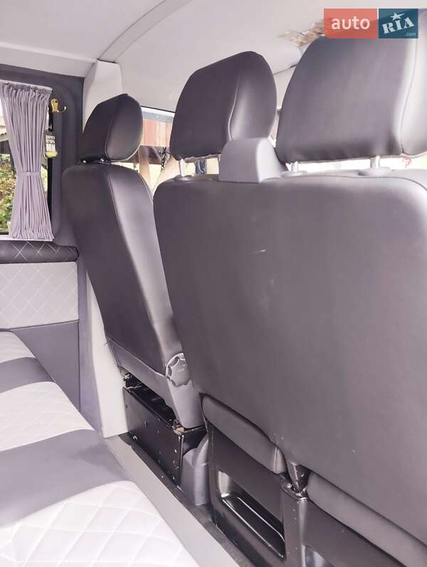 Минивэн Volkswagen Transporter 2014 в Коростене