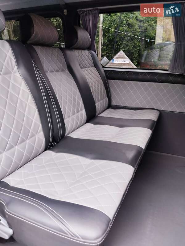 Минивэн Volkswagen Transporter 2014 в Коростене