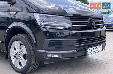 Минивэн Volkswagen Transporter 2017 в 