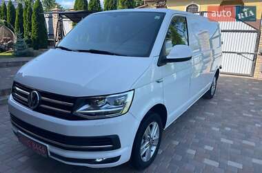 Вантажний фургон Volkswagen Transporter 2019 в Чернівцях