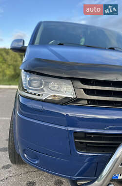 Минивэн Volkswagen Transporter 2011 в 
