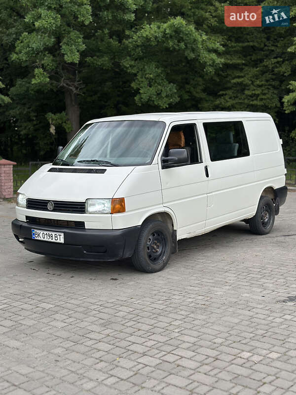 Минивэн Volkswagen Transporter 1997 в Владимирце