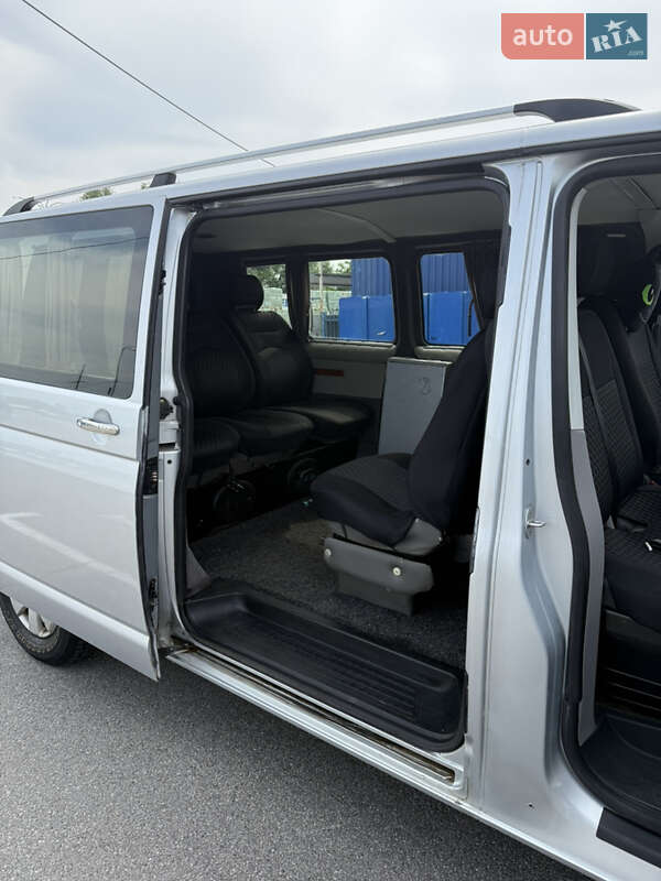 Минивэн Volkswagen Transporter 2006 в Киеве