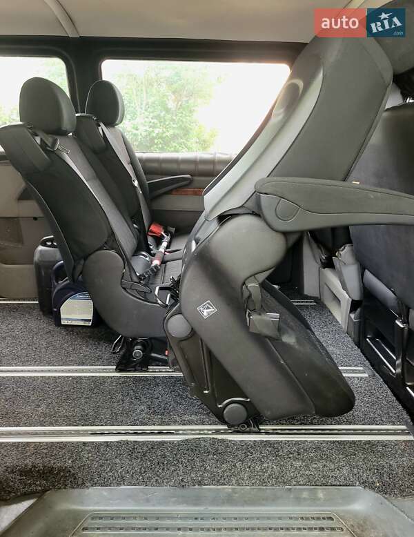 Мінівен Volkswagen Transporter 2005 в Богдані