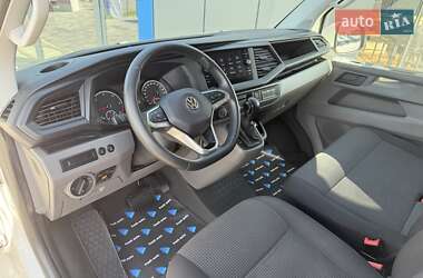 Грузовой фургон Volkswagen Transporter 2020 в 