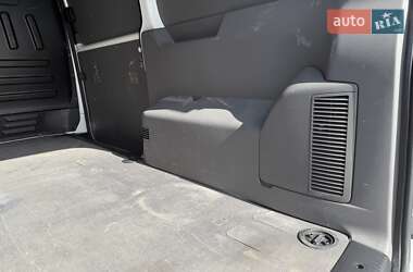 Грузовой фургон Volkswagen Transporter 2020 в 