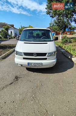 Мікроавтобус Volkswagen Transporter 2002 в Миколаєві