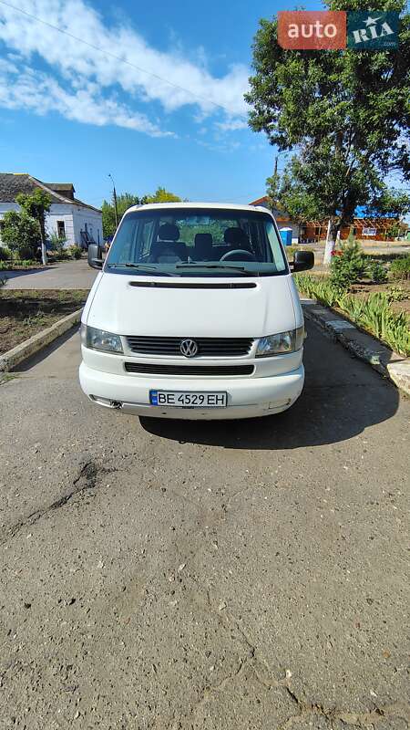 Микроавтобус Volkswagen Transporter 2002 в Николаеве