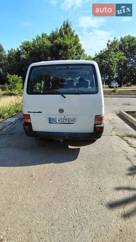Микроавтобус Volkswagen Transporter 2002 в Николаеве