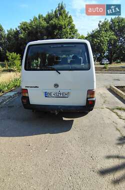 Микроавтобус Volkswagen Transporter 2002 в 