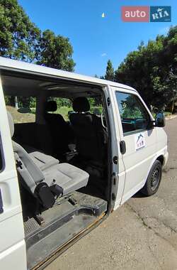 Микроавтобус Volkswagen Transporter 2002 в 