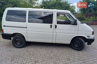 Минивэн Volkswagen Transporter 2000 в 
