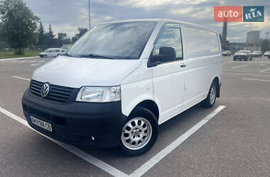 Вантажний фургон Volkswagen Transporter 2008 в Житомирі