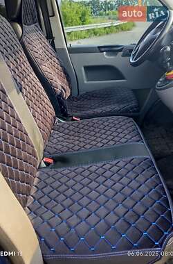 Минивэн Volkswagen Transporter 2005 в 